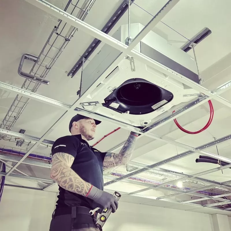 aclc-air-conditioning-cassette-system-building-society-installing-002